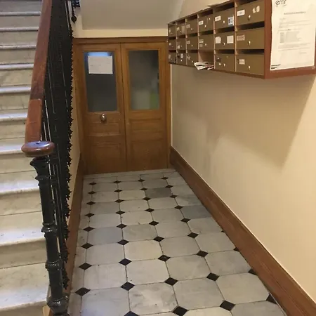Joli 2p Joli Quartier Διαμέρισμα Νίκαια